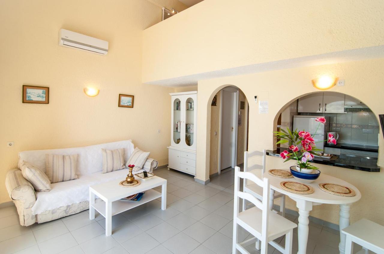 Skol 911A 1 Bedroom Duplex With Sea Views Marbella Exteriér fotografie
